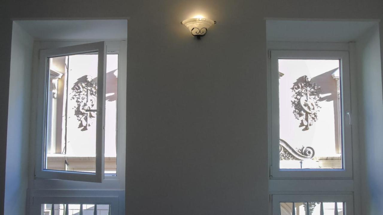 Luxury Suite Piazza Di Spagna Rome Luaran gambar